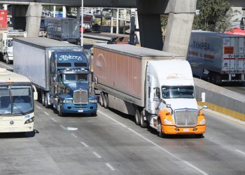 Thousands of Mexican truck drivers find jobs in the US
