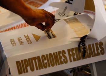 Loss of supermajority in Congress hinders AMLO's reform push