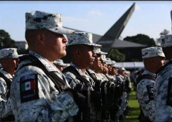 Mexico's border troop surge reaches record highMexico's border troop surge reaches record high